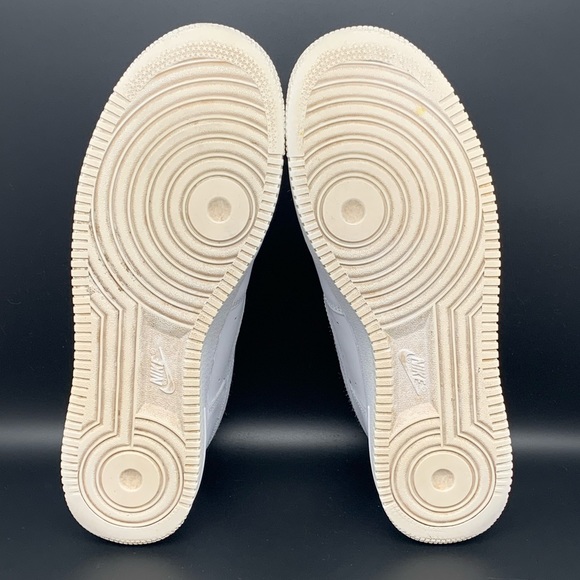 Nike Air Force 1s ‘07 Triple White Men’s Sz 10.5 - Picture 9 of 11